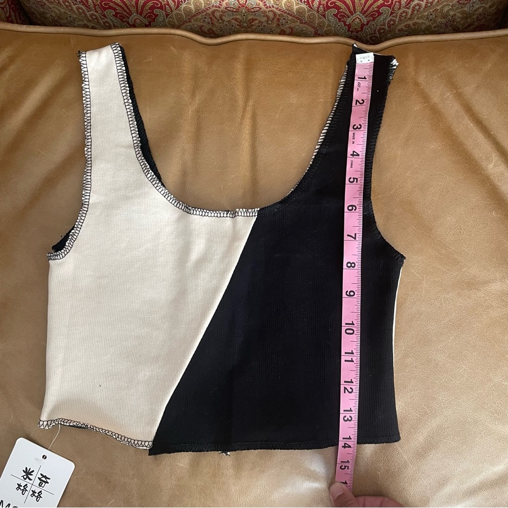 PATCHWORK STYLE CROPPED TANK TOP - Picture 12 of 16